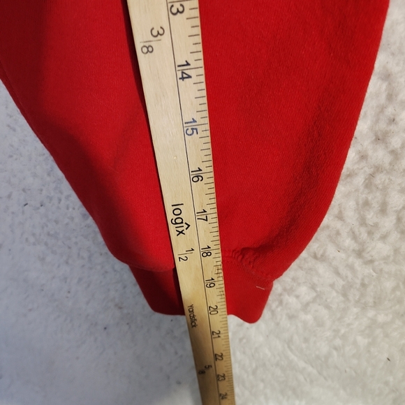 VTG Walt Disney World Characters Spell Out Sweatshirt Sz Large Red Disney Store - Picture 8 of 9